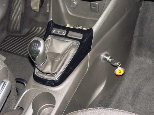 Opel Crossland-X váltózár